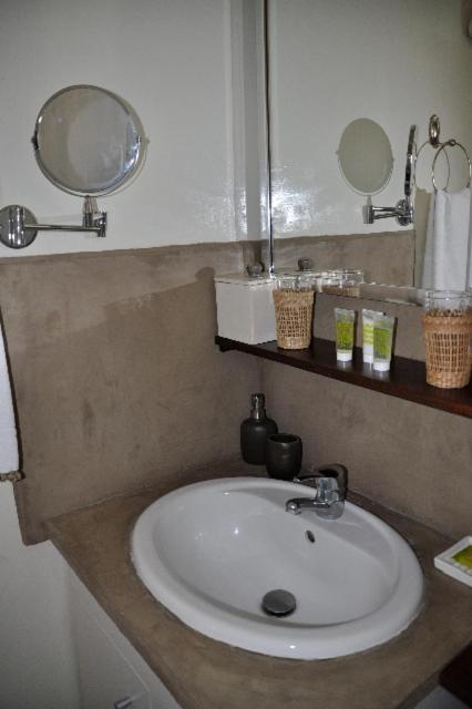 Une Autre Maison Hotel Nyons Cameră foto